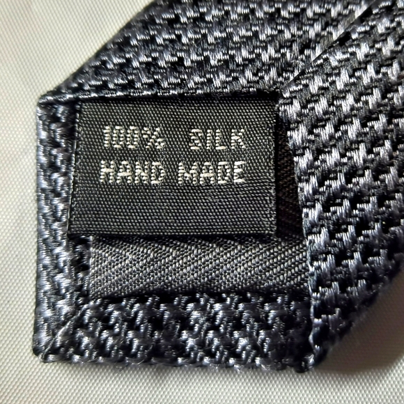 Bruno Piattelli Roma 💯 Woven Silk Men's Necktie 57-60" x 3.25" Gray and Black - Picture 5 of 9